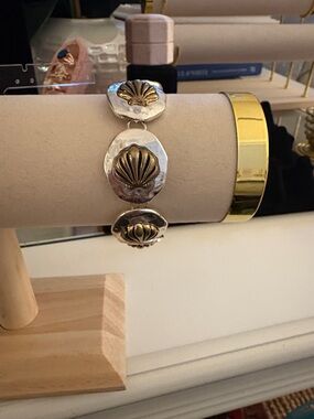 Silver  Tone and Gold tone  Shell Accent Bracelet